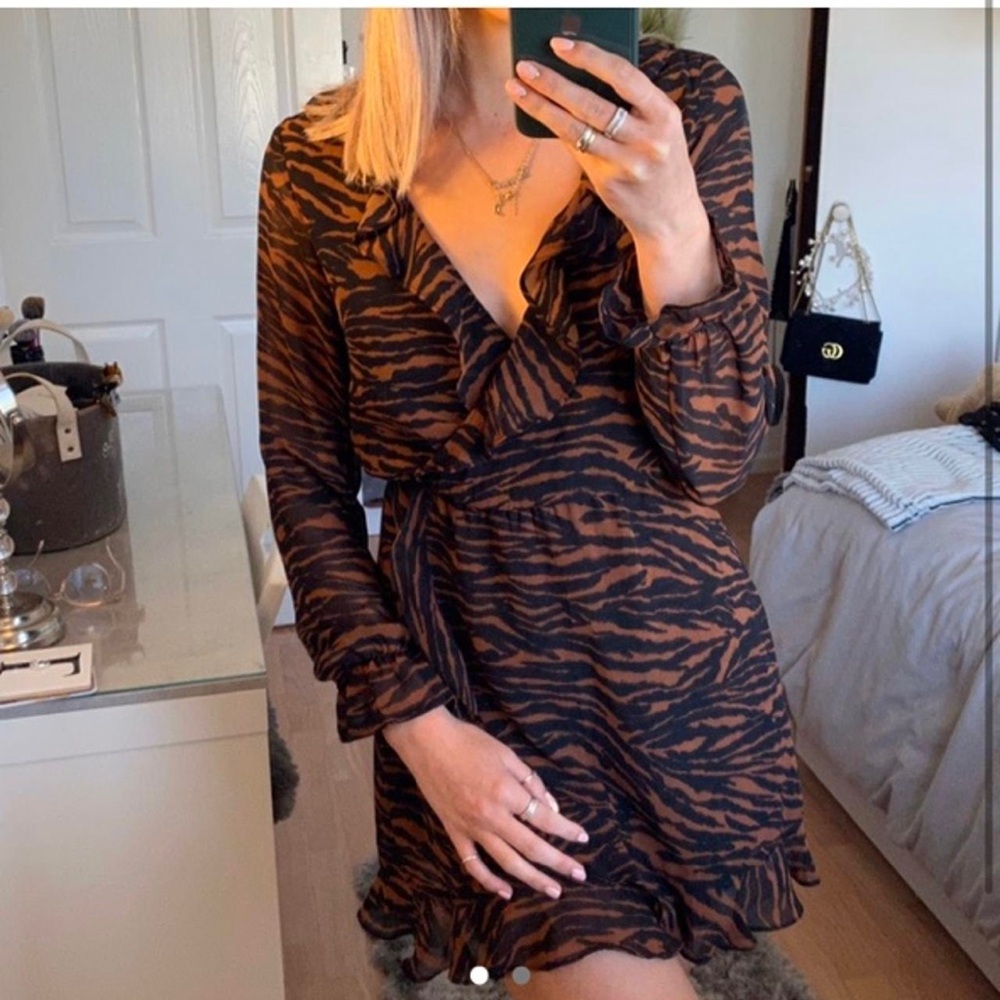 H&M dress